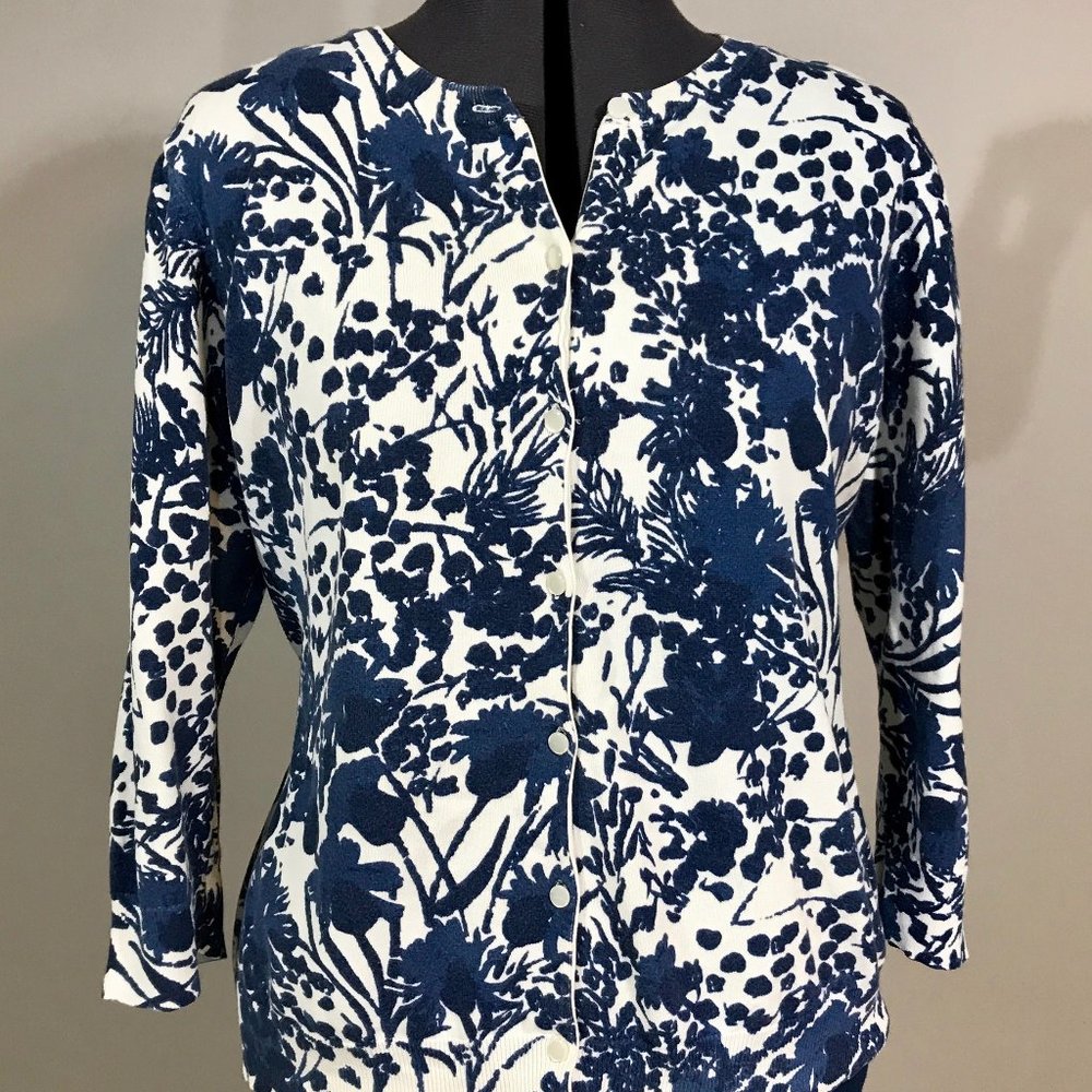 Bass Navy & Off-White Floral Cardigan